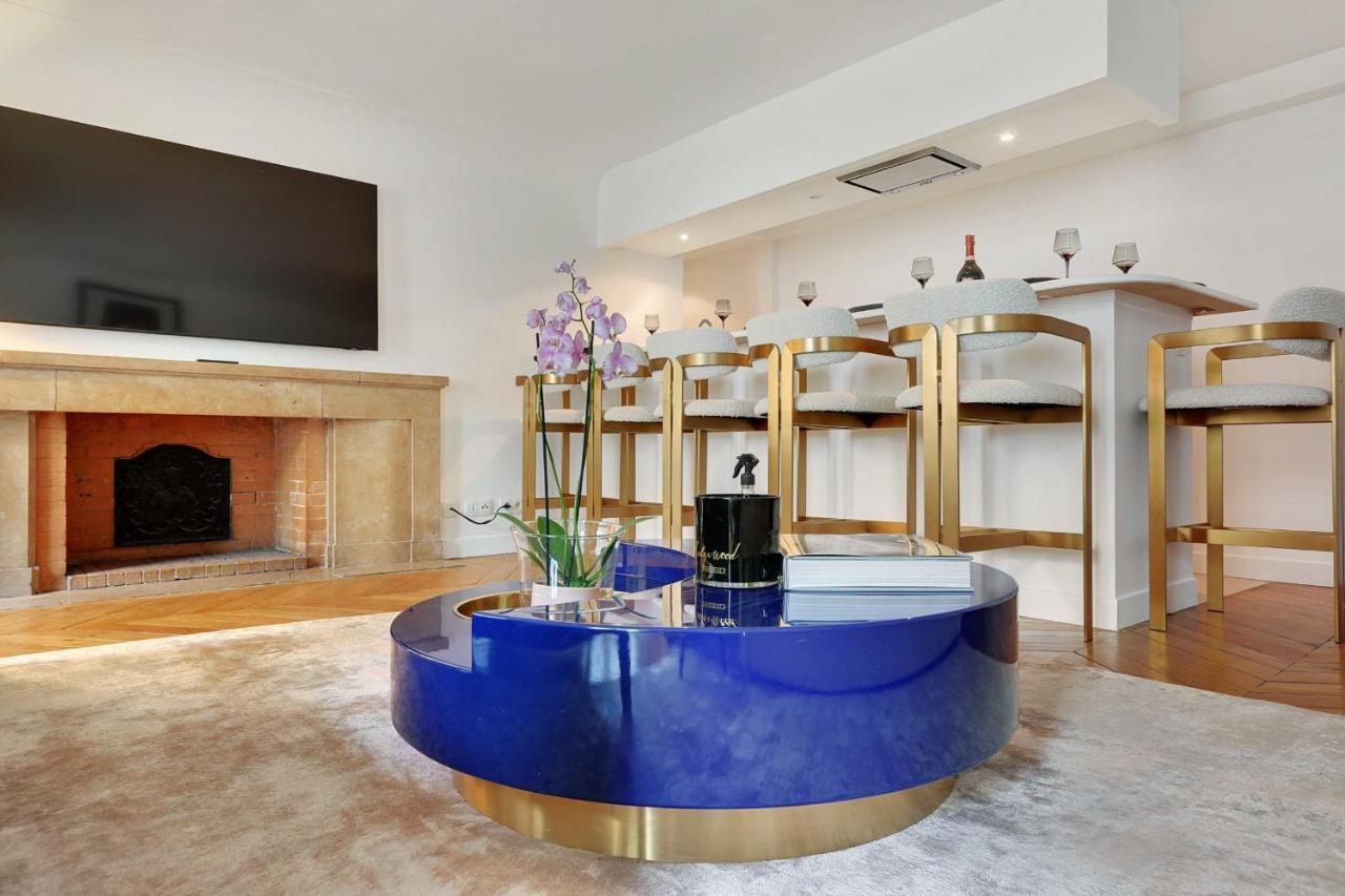 Elegant Apartment - 2Bd-6P - Avenue Montaigne Παρίσι Εξωτερικό φωτογραφία